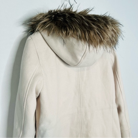 Ever New Melbourne Cream Wool-Blend Faux-Fur-Hood Fran Winter Coat. Size 6. - Picture 6 of 15